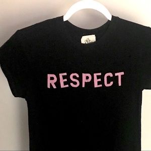Women “RESPECT” Black Comedy Central Sz Small Tee